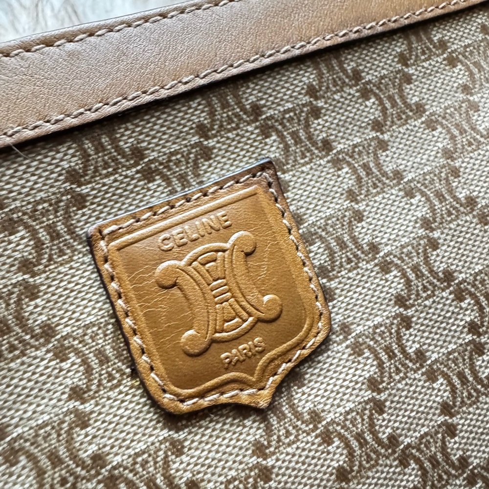 Celine Vintage Clutch - Picture 6 of 11